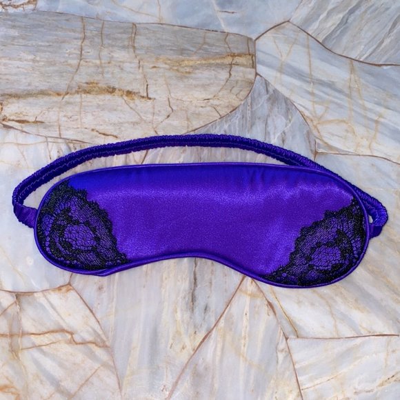 New Victoria’s Secret Real Silk Sleep Eye Mask Purple Lace - Picture 4 of 10